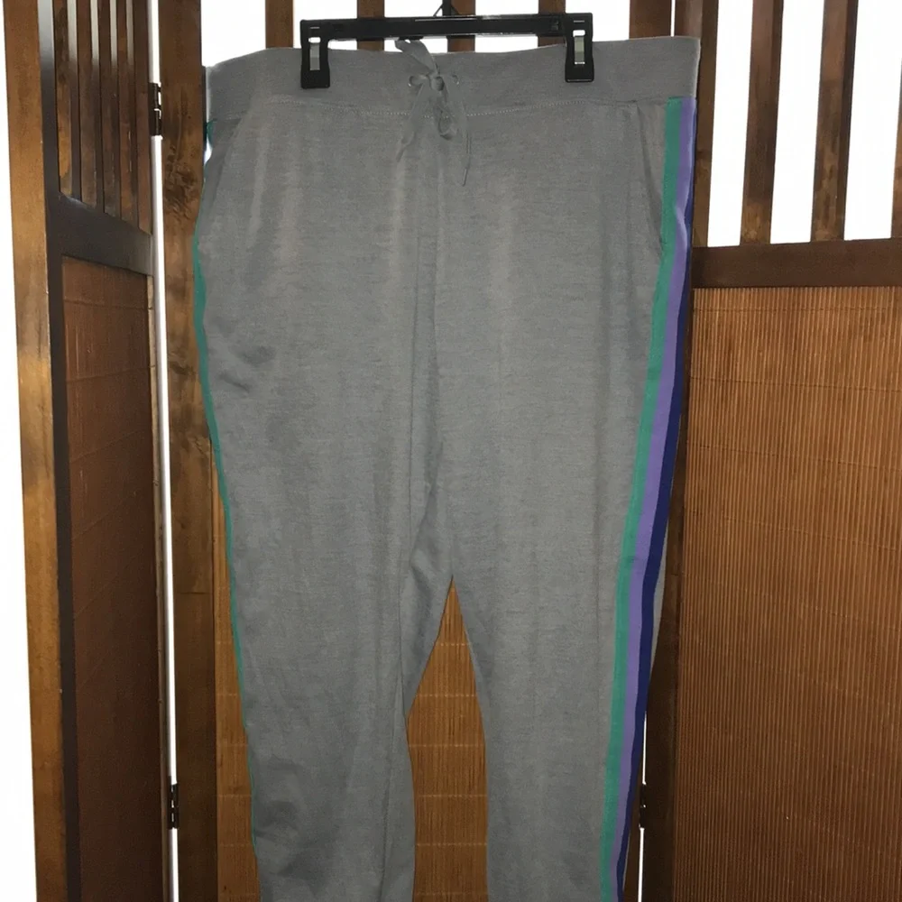 Athletic Works Pants L‎